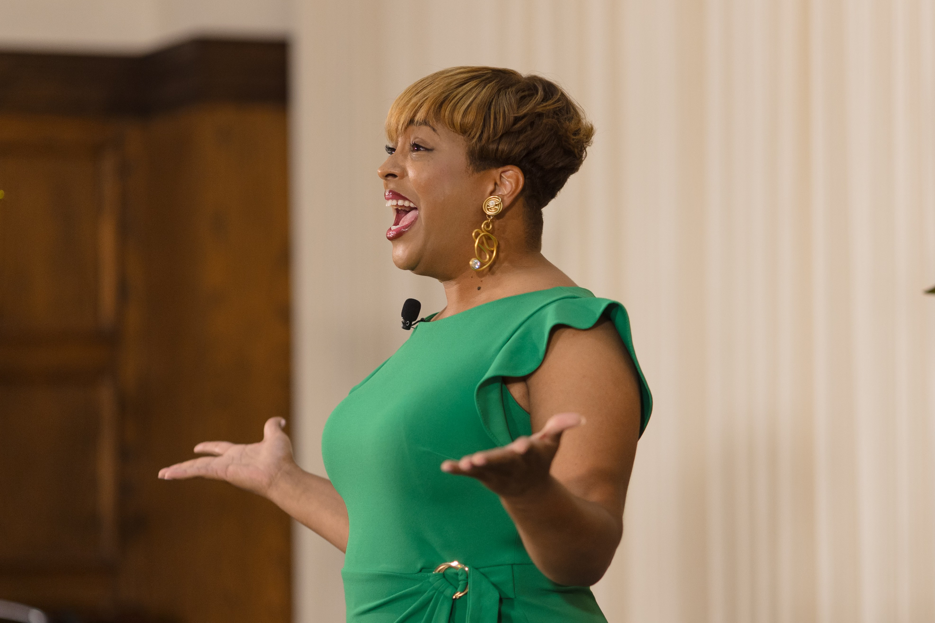 Tiana Myers connecting with an audience